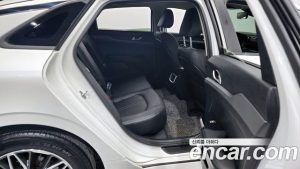 Kia K5 2.0 2020 года из Южной Кореи