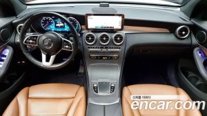 Mercedes-Benz GLC-Class GLC300e 4MATIC Coupe 2021 года из Южной Кореи
