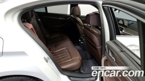 BMW 5-Series 520d M Sport Plus 2020 года из Южной Кореи