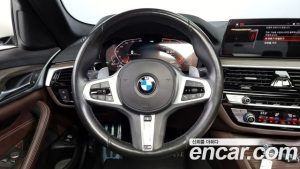 BMW 5-Series 520d M Sport Plus 2020 года из Южной Кореи