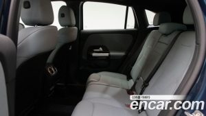 Mercedes-Benz GLA-Class GLA250 4MATIC 2023 года из Южной Кореи