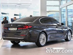 BMW 5-Series 530e Luxury 2021 года из Южной Кореи