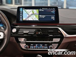 BMW 5-Series 530e Luxury 2021 года из Южной Кореи