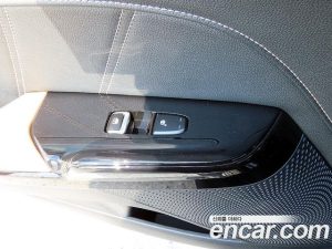 Kia K5 Signature 2020 года из Южной Кореи