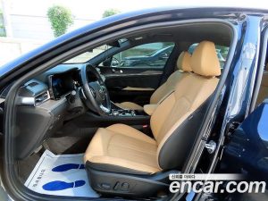 Kia K5 Signature 2020 года из Южной Кореи
