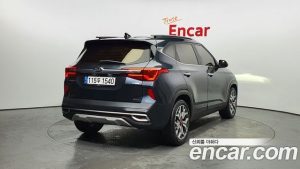 Kia Seltos Дизель 1.6 4WD 2020 года из Южной Кореи