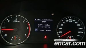 Kia Seltos Дизель 1.6 4WD 2020 года из Южной Кореи