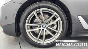 BMW 5-Series 520d M Sport Plus 2020 года из Южной Кореи