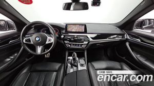 BMW 5-Series 520d M Sport Plus 2020 года из Южной Кореи