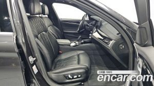 BMW 5-Series 520d M Sport Plus 2020 года из Южной Кореи