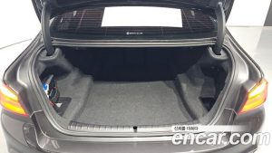 BMW 5-Series 520d M Sport Plus 2020 года из Южной Кореи