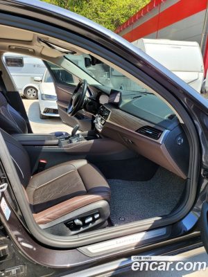 BMW 5-Series 520d xDrive Luxury Plus 2020 года из Южной Кореи