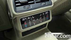 Audi A7 55 TFSI 4WD Premium 2021 года из Южной Кореи