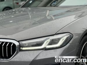 BMW 5-Series 520i M Sport 2021 года из Южной Кореи