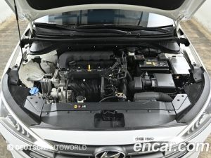 Hyundai AVANTE 1.6 2020 года из Южной Кореи