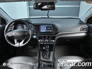 Hyundai AVANTE 1.6 2020 года из Южной Кореи