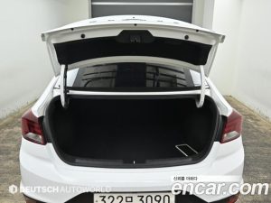 Hyundai AVANTE 1.6 2020 года из Южной Кореи