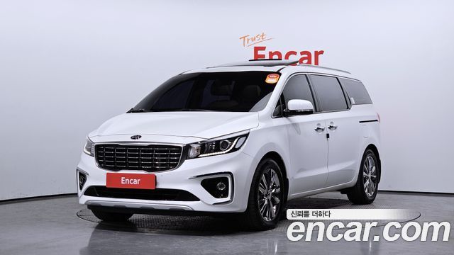 Kia Carnival 9-Seater Prestige 2019 года из Кореи