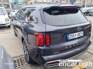 Kia Sorento Бензин 2.5T 2WD 2021 года из Южной Кореи
