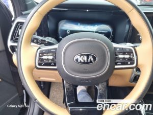 Kia Sorento Бензин 2.5T 2WD 2021 года из Южной Кореи