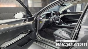 Kia K5 2.0 2020 года из Южной Кореи
