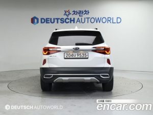 Kia Seltos Бензин 1.6 Turbo 2WD 2020 года из Южной Кореи