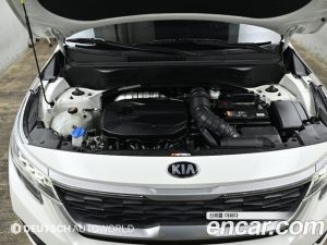 Kia Seltos Бензин 1.6 Turbo 2WD 2020 года из Южной Кореи