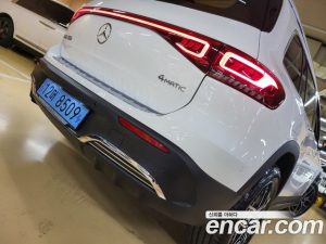Mercedes-Benz EQB EQB300 4MATIC 2023 года из Южной Кореи