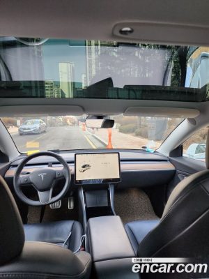 Tesla Model 3 Performance 2020 года из Южной Кореи