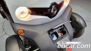 Renault-KoreaSamsung Twizy 인텐스(2인승) 2020 года из Южной Кореи
