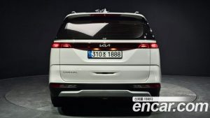 Kia Carnival 9-Seater Prestige 2022 года из Южной Кореи