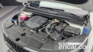 Kia Carnival 9-Seater Prestige 2022 года из Южной Кореи