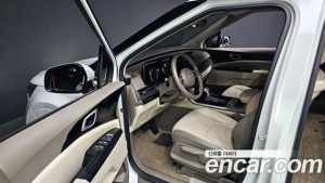 Kia Carnival 9-Seater Prestige 2022 года из Южной Кореи