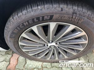 Hyundai Palisade Бензин 3.8 2WD 2023 года из Южной Кореи