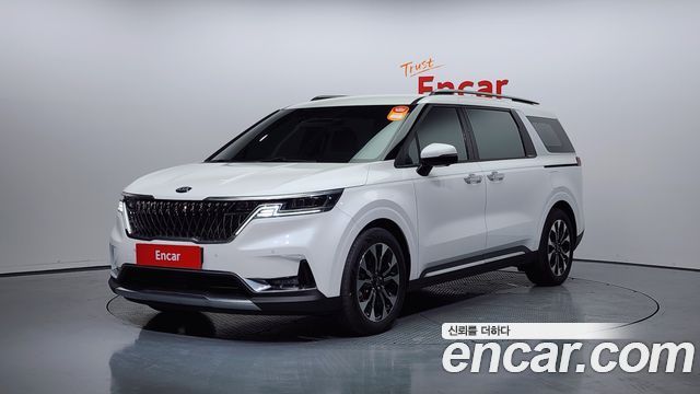 Kia Carnival 9-Seater Signature 2021 года из Кореи