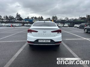 Hyundai AVANTE 1.6 2020 года из Южной Кореи