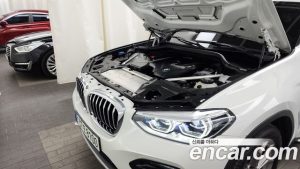 BMW X4 xDrive20i xLine 2021 года из Южной Кореи