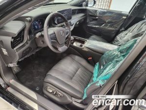 Lexus LS 3.5 SUPREME AWD 2023 года из Южной Кореи