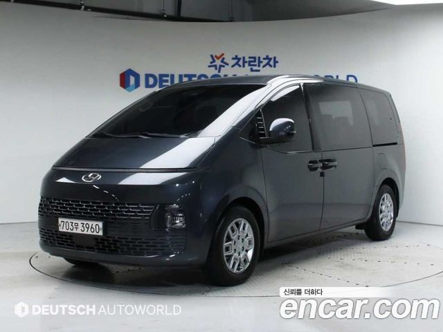 Hyundai Staria Tourer 11-Seater 2022 года из Кореи