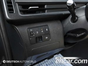 Hyundai Staria Tourer 11-Seater 2022 года из Южной Кореи