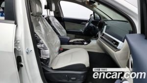 Kia Sportage Бензин 1.6 Turbo 2WD 2024 года из Южной Кореи