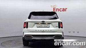 Kia Sorento Бензин 2.5T 2WD 2021 года из Южной Кореи