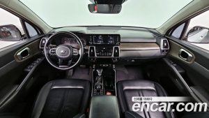 Kia Sorento Бензин 2.5T 2WD 2021 года из Южной Кореи