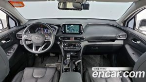 Hyundai Santafe Дизель 2.0 2WD 2020 года из Южной Кореи
