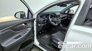 Hyundai Santafe Дизель 2.0 2WD 2020 года из Южной Кореи