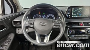 Hyundai Santafe Дизель 2.0 2WD 2020 года из Южной Кореи