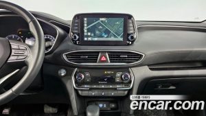Hyundai Santafe Дизель 2.0 2WD 2020 года из Южной Кореи