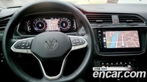 Volkswagen Tiguan 2.0 TSI Prestige 2023 года из Южной Кореи