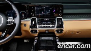 Kia Sorento HEV 1.6 2WD 2021 года из Южной Кореи