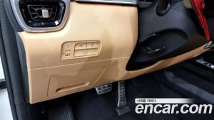 Kia Sorento HEV 1.6 2WD 2021 года из Южной Кореи